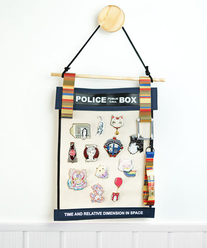 BANDEIRA PARA PINS - TARDIS